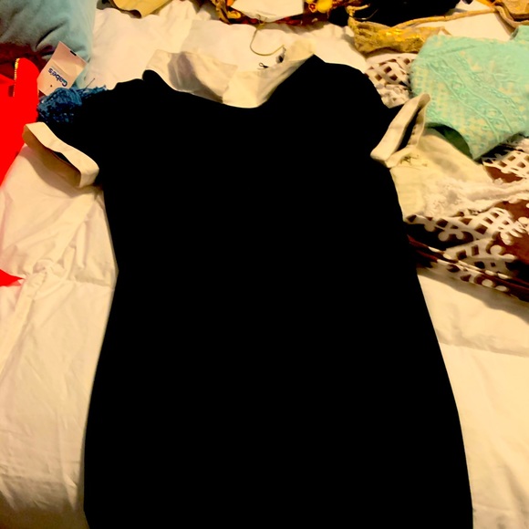 Dress - Picture 1 of 1